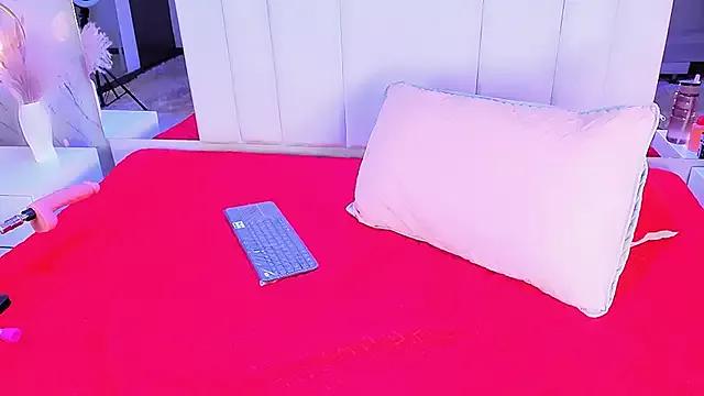 ElizabethAdams_ from StripChat is Freechat