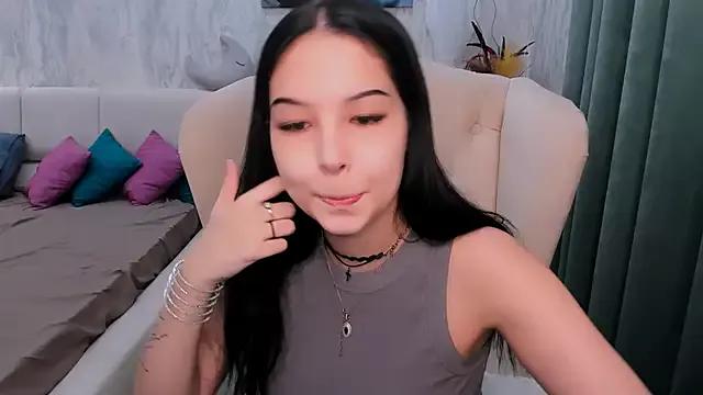 Check-out your craziest wishes with our pick of gaming cams models, featuring big knockers, round tails and tight twats.