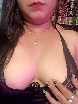 ella_mariya from StripChat is Freechat