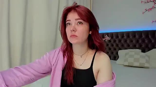 Ella_Mayers from StripChat is Freechat
