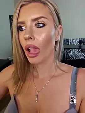 Photos of ellieconradxo from StripChat is Freechat
