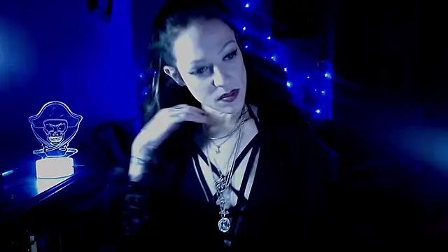 Elvira_Black from StripChat is Freechat
