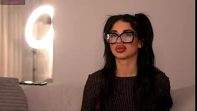 Check-out your craziest wishes with our pick of gaming cams models, featuring big knockers, round tails and tight twats.