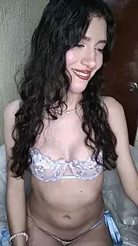 Emily-hottson from StripChat is Freechat