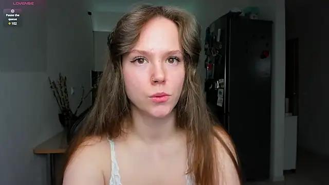 Check-out your craziest wishes with our pick of gaming cams models, featuring big knockers, round tails and tight twats.