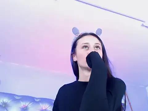 Check-out your craziest wishes with our pick of gaming cams models, featuring big knockers, round tails and tight twats.