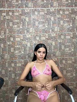 Check-out your craziest wishes with our pick of gaming cams models, featuring big knockers, round tails and tight twats.