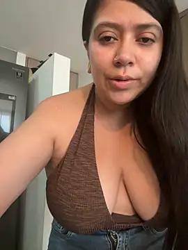 Check-out your craziest wishes with our pick of gaming cams models, featuring big knockers, round tails and tight twats.