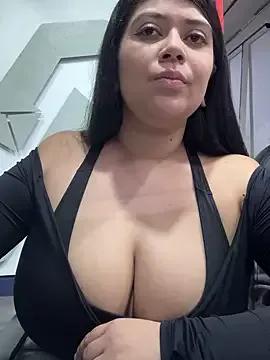 Check-out your craziest wishes with our pick of gaming cams models, featuring big knockers, round tails and tight twats.