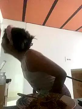 emilysofiia from StripChat is Freechat