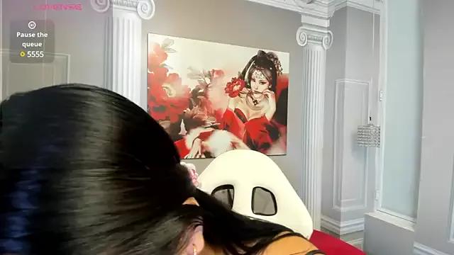 Check-out your craziest wishes with our pick of gaming cams models, featuring big knockers, round tails and tight twats.