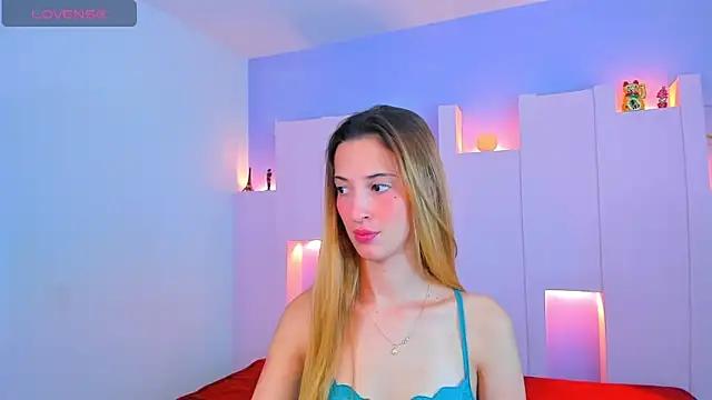 Check-out your craziest wishes with our pick of gaming cams models, featuring big knockers, round tails and tight twats.