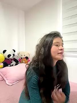 Emilyybennet_ from StripChat is Freechat