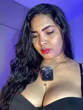 EmilyZuits from StripChat is Freechat
