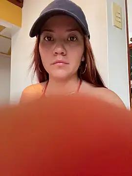 emma_cute18 from StripChat is Freechat