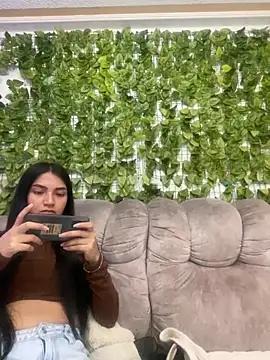 Check-out your craziest wishes with our pick of gaming cams models, featuring big knockers, round tails and tight twats.