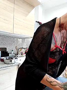 Emma_Milf25 from StripChat