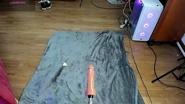 Check-out your craziest wishes with our pick of gaming cams models, featuring big knockers, round tails and tight twats.