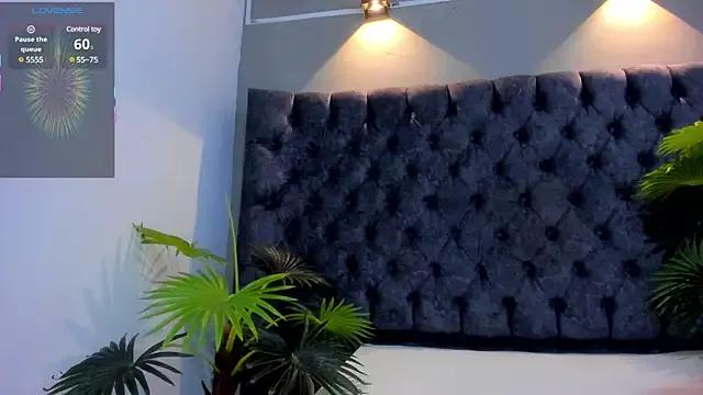 EMMAA_GRACE from StripChat is Freechat