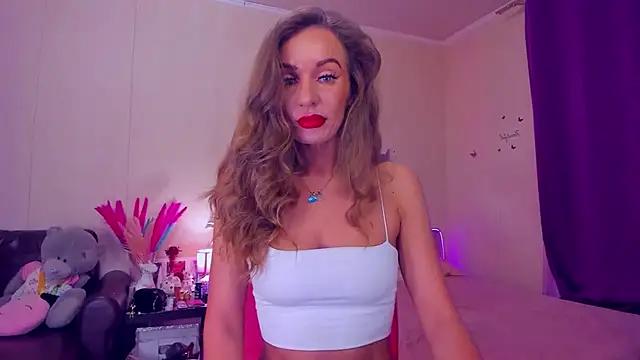 Check-out your craziest wishes with our pick of gaming cams models, featuring big knockers, round tails and tight twats.