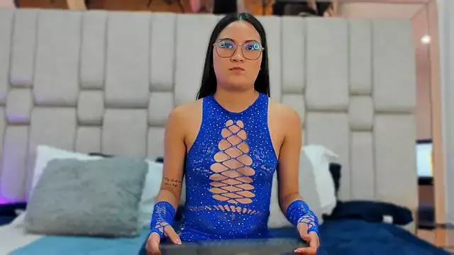 Check-out your craziest wishes with our pick of gaming cams models, featuring big knockers, round tails and tight twats.