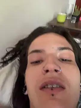 emmaherby from StripChat is Freechat