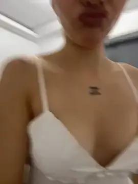 Photos of EmmaKrossX from StripChat is Freechat