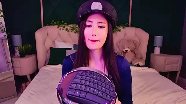 Check-out your craziest wishes with our pick of gaming cams models, featuring big knockers, round tails and tight twats.