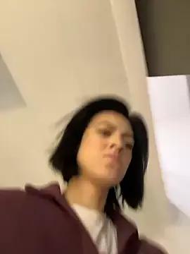 EmmaStarkk from StripChat is Freechat