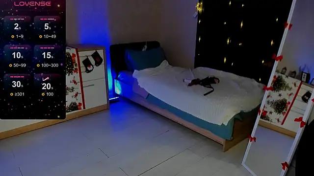 Emmy_Green from StripChat