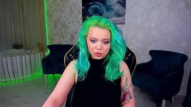 Check-out your craziest wishes with our pick of gaming cams models, featuring big knockers, round tails and tight twats.