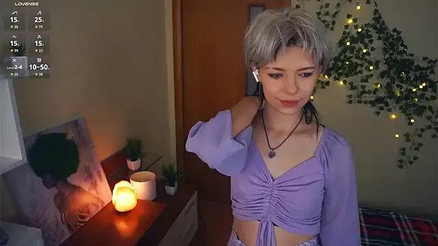 Check-out your craziest wishes with our pick of gaming cams models, featuring big knockers, round tails and tight twats.