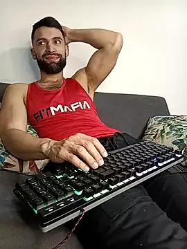 Enzo-wolf33 from StripChat is Freechat