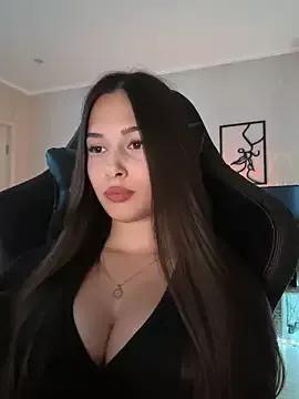 EricaWalls from StripChat is Freechat