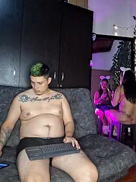 Check-out your craziest wishes with our pick of gaming cams models, featuring big knockers, round tails and tight twats.