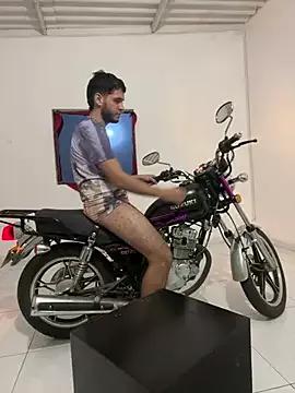 Photos of EthanParker from StripChat is Freechat