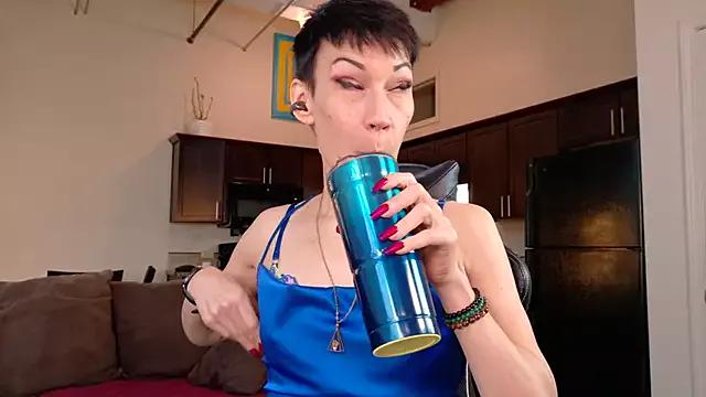EveEnigma from StripChat
