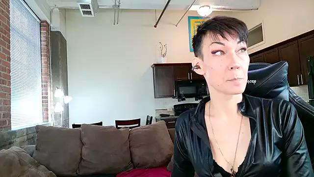 EveEnigma from StripChat