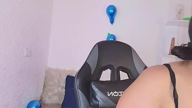 Check-out your craziest wishes with our pick of gaming cams models, featuring big knockers, round tails and tight twats.