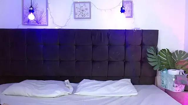 Evelyn_Sofia_1 from StripChat is Freechat