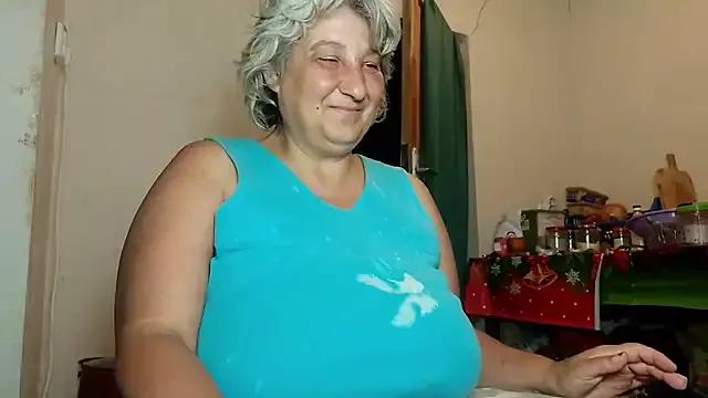 ExquisiteMature from StripChat is Freechat