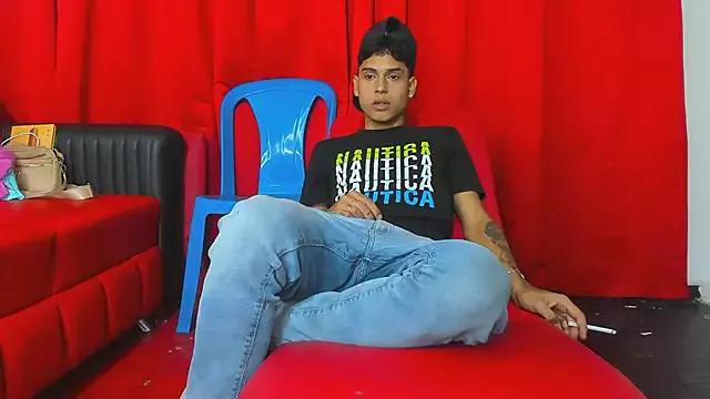 Extreme_Team8 from StripChat is Freechat