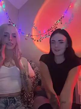 Check-out your craziest wishes with our pick of gaming cams models, featuring big knockers, round tails and tight twats.