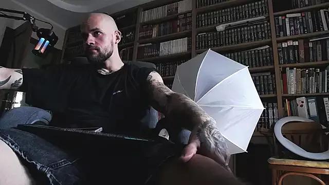 FindomJason from StripChat is Freechat