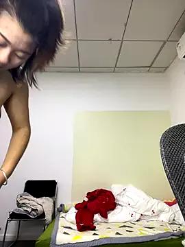 firemm-h from StripChat is Freechat