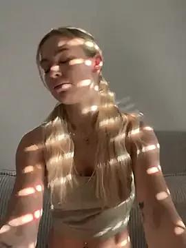 FitAlyssa from StripChat is Freechat