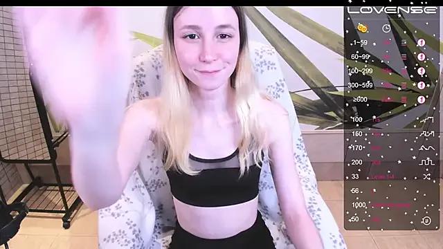 fleximona from StripChat is Freechat
