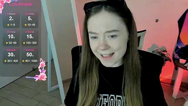 Florence_meow from StripChat is Freechat