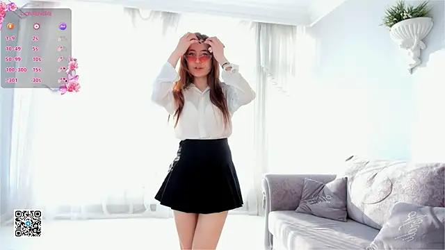 Check-out your craziest wishes with our pick of gaming cams models, featuring big knockers, round tails and tight twats.