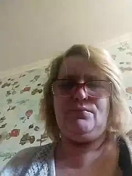 Forest-Lady from StripChat is Freechat